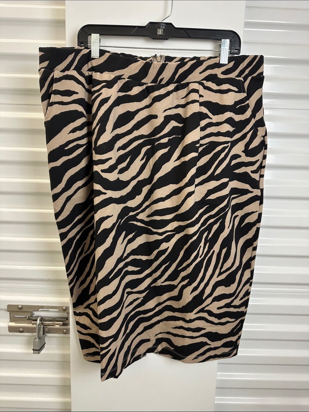LIZ&ME Beige and Black Zebra Print Pencil Skirt